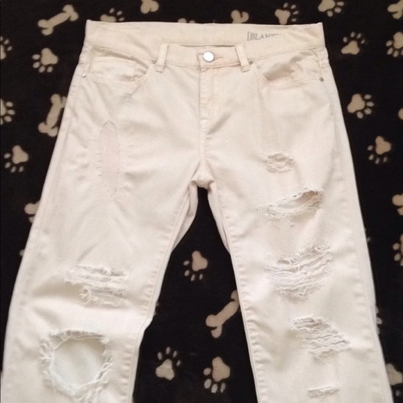 🎉HP🎉Blank NYC Distressed Jeans - Picture 2 of 8